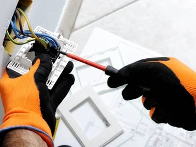 Elektriker Notdienst in der Nähe: Professionelle Hilfe für Notfälle rund um die Uhr