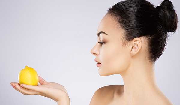 Easily Remove Dark Spots: Lemon Juice's Transformative Power