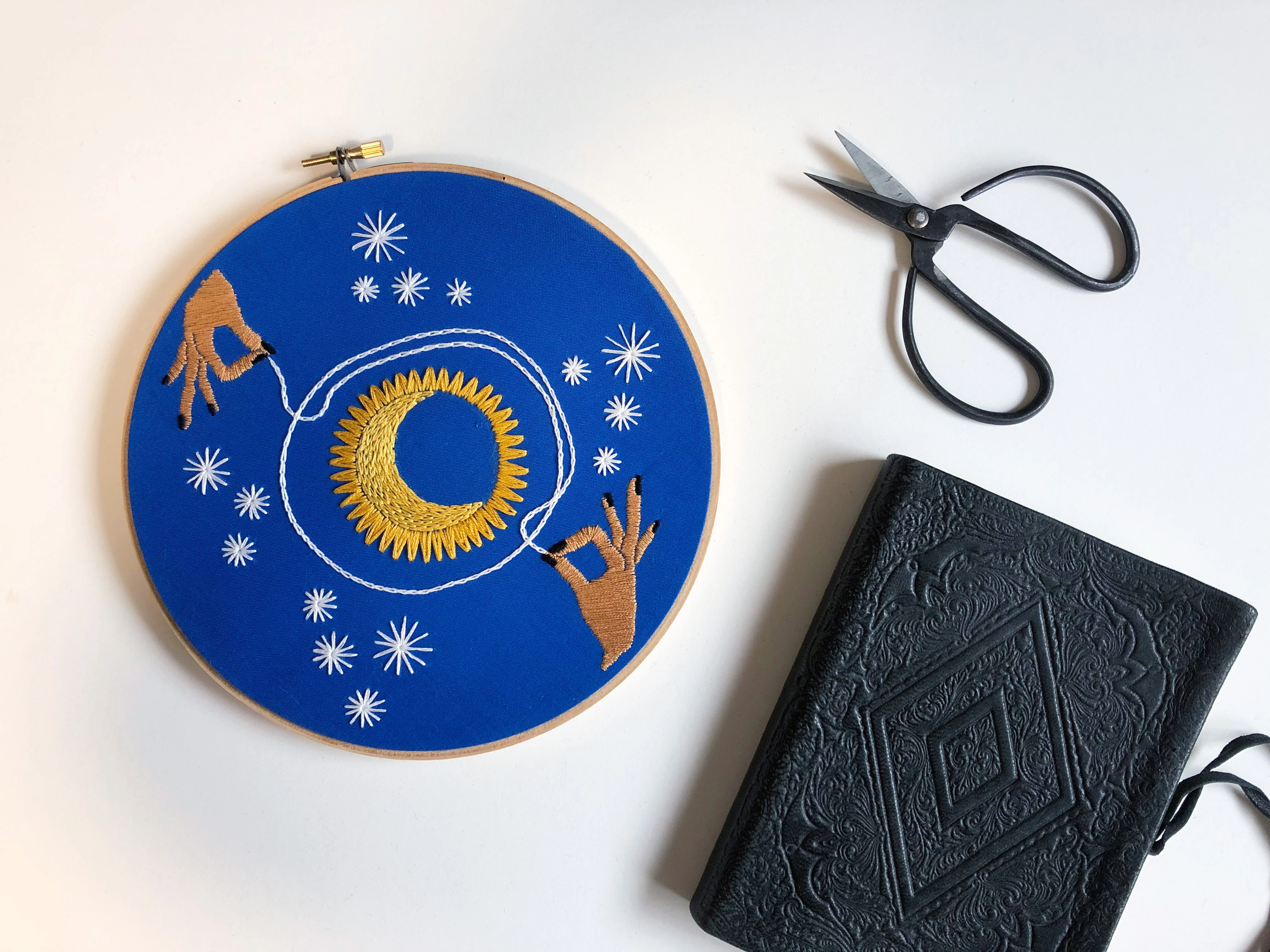 Discover folklore through Christmas machine embroidery designs