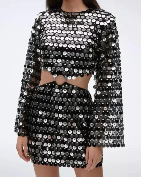 Hebe dich ab mit einem angesagten Partykleid aus der Venga Store Kollektion
