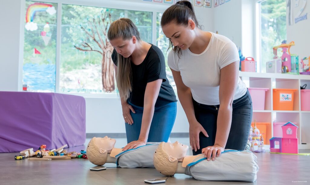 Erste-Hilfe Kurs bei der BLR Akademie: Ihr Schlüssel zur Lebensrettung