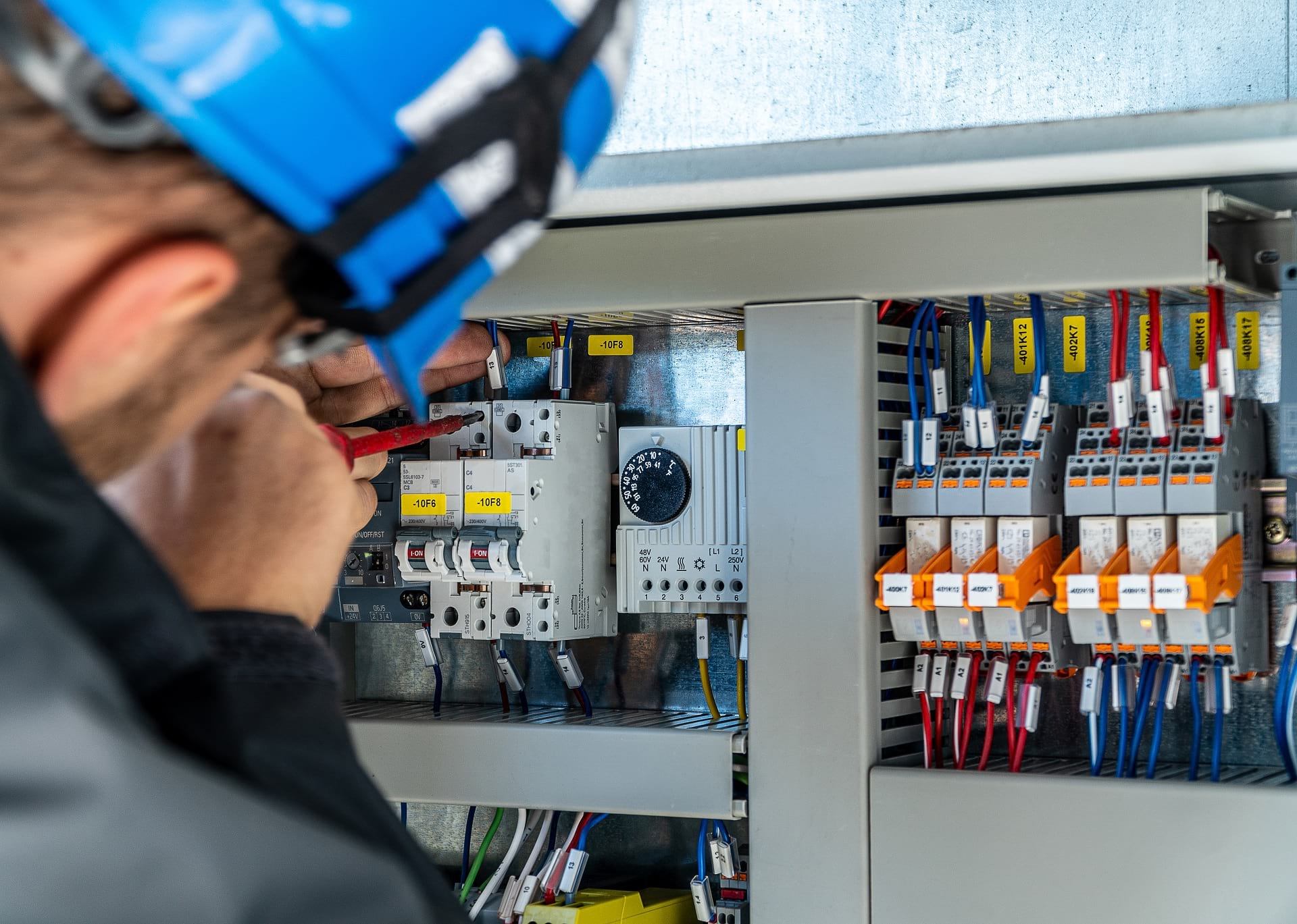 Technische Grundlagen und Normen der DGUV V3 Prüfung